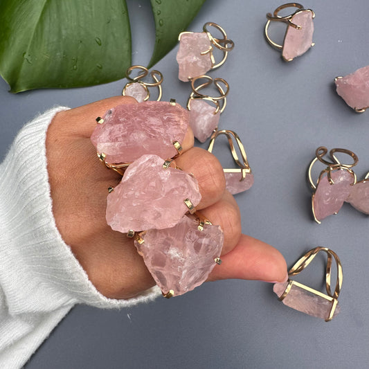 Large raw rose quartz gem ring