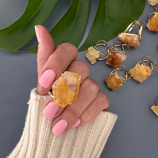 Freeform faceted golden healer ring