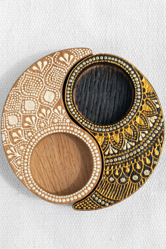 L’Est Sauvage tea light candle holder