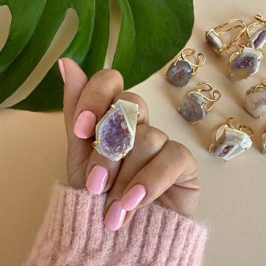 Freeform faceted geode with amethyst crystals ring
