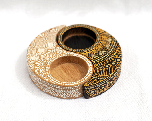 L’Est Sauvage tea light candle holder
